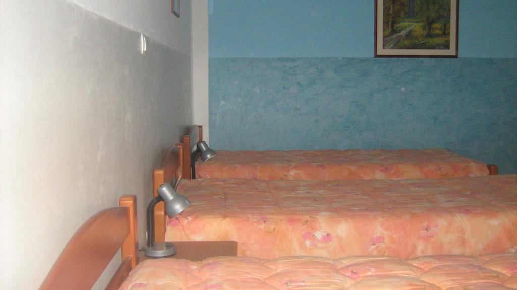 Farm Stay Lackovic Bilje الغرفة الصورة